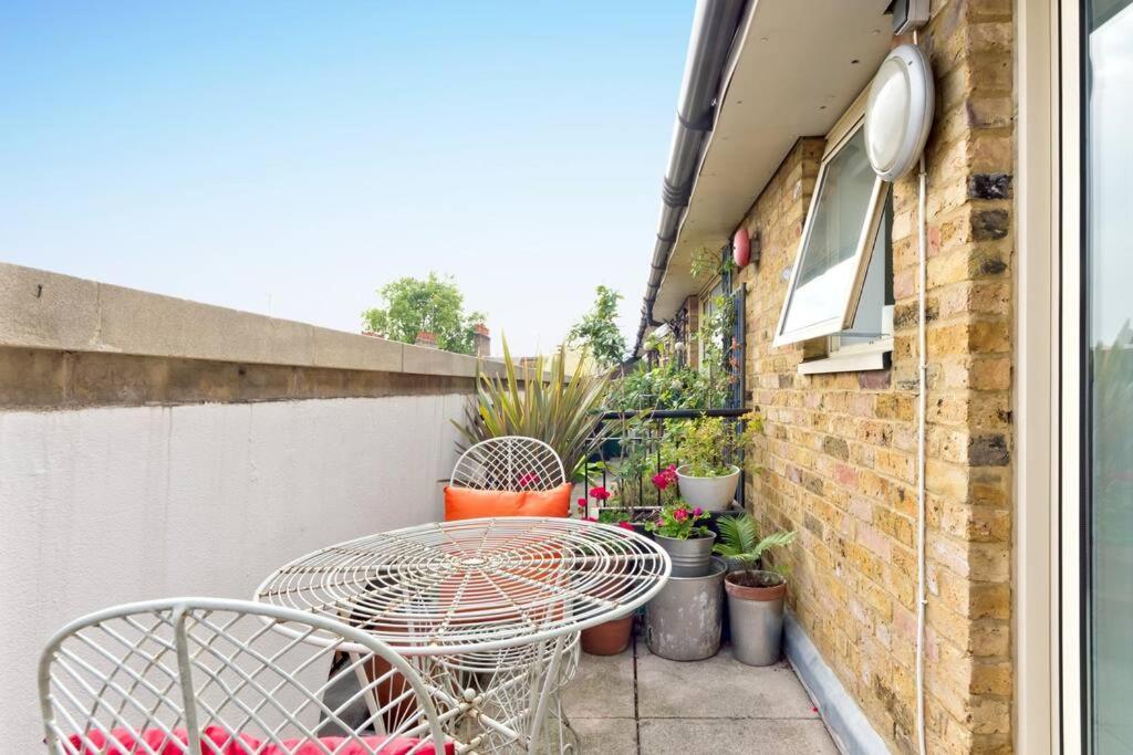 Zone 1! 2 Bed Duplex Apartment! Londres Exterior foto